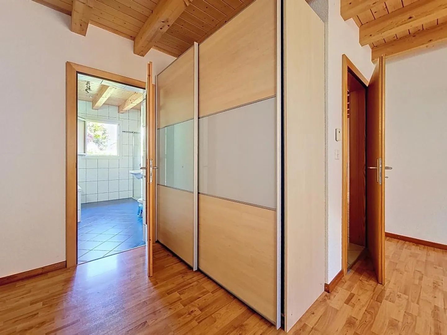 Villa eccezionale vicino ai servizi - Foto 7 di 19