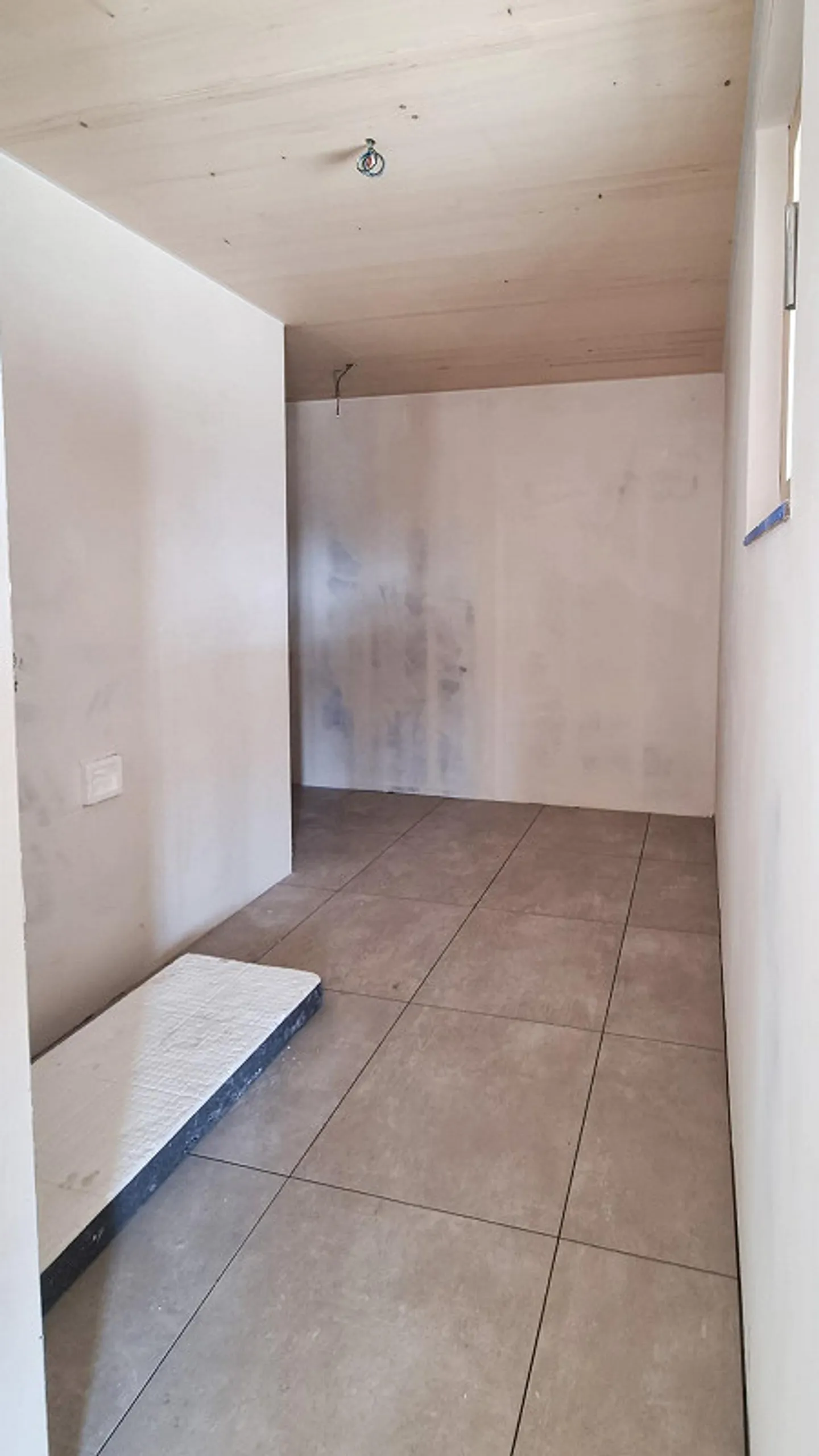 Prima locazione: Appartamento giardino esclusivo di 3,5 stanze con comfort moderno - Foto 8 di 11