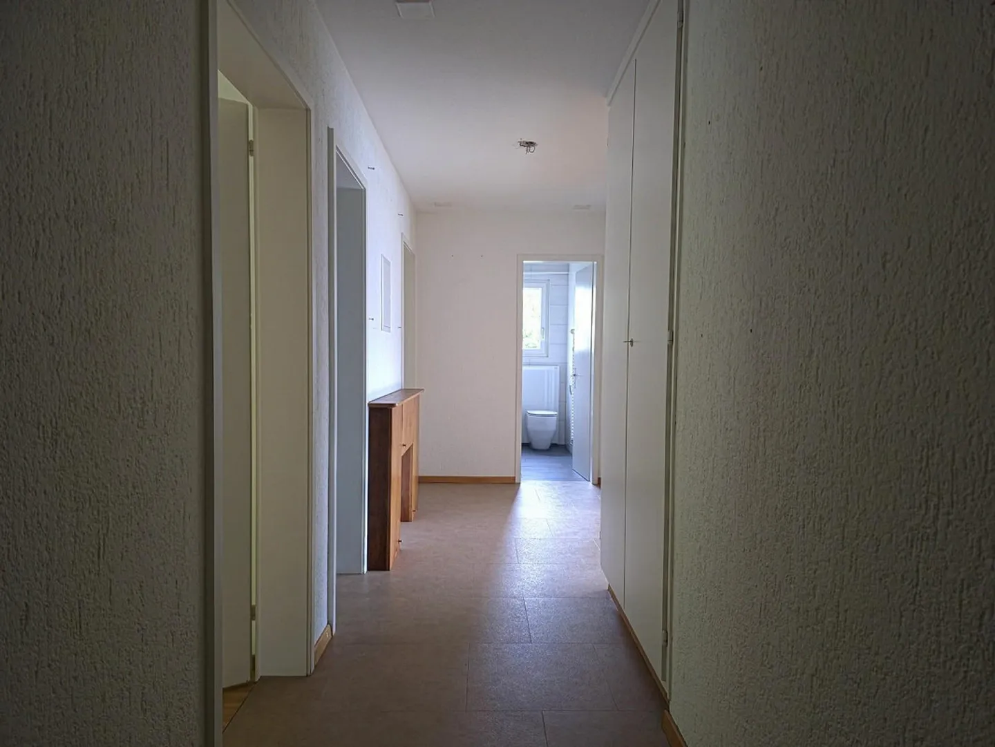 Sonnige sanierte 3½ Zimmer-Wohnung - Foto 2 von 13