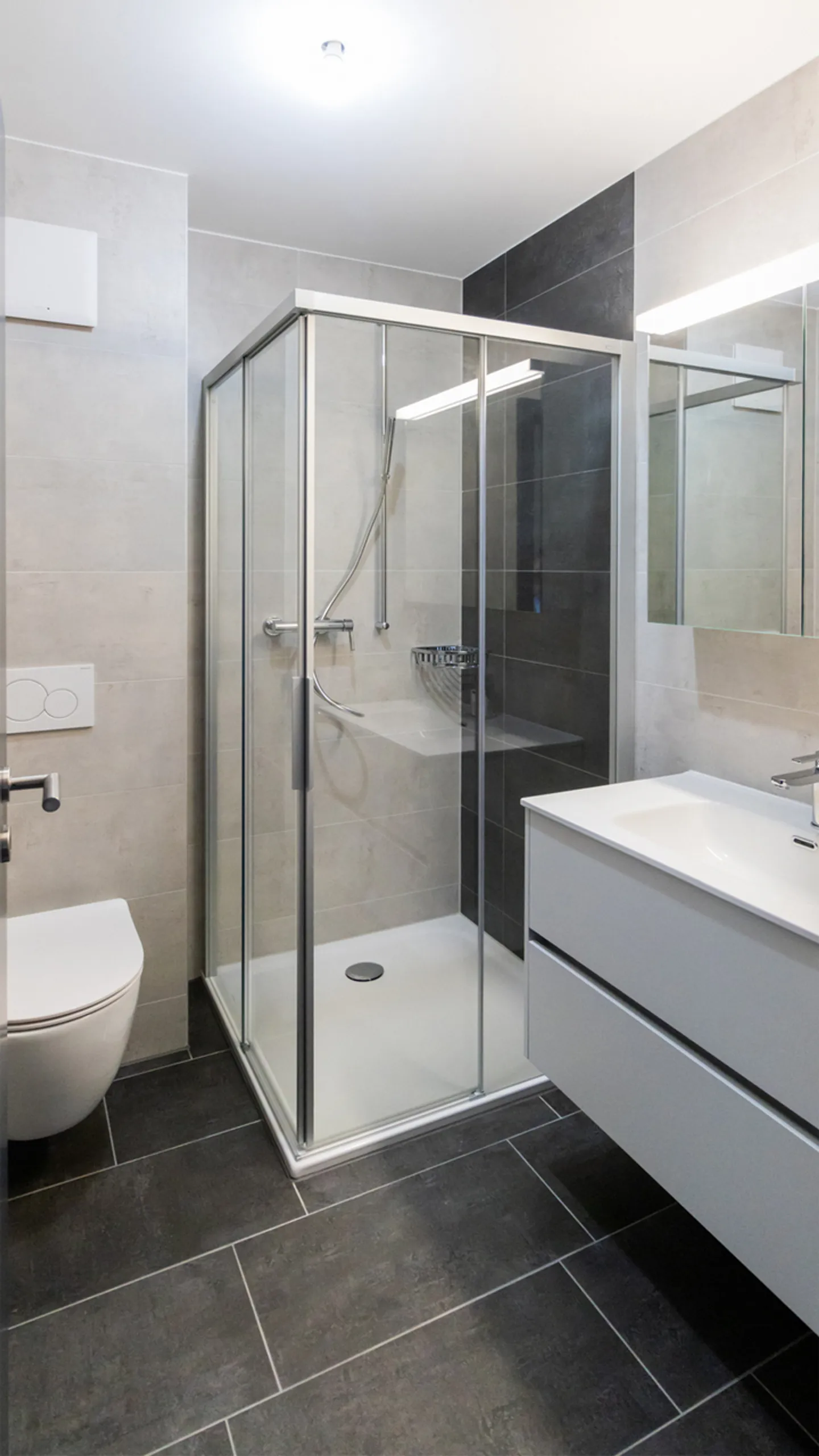 ZU VERMIETEN PRACHTVOLLES PENTHOUSE 4.5 ZIMMER IN MONTHEY - Foto 6 von 9