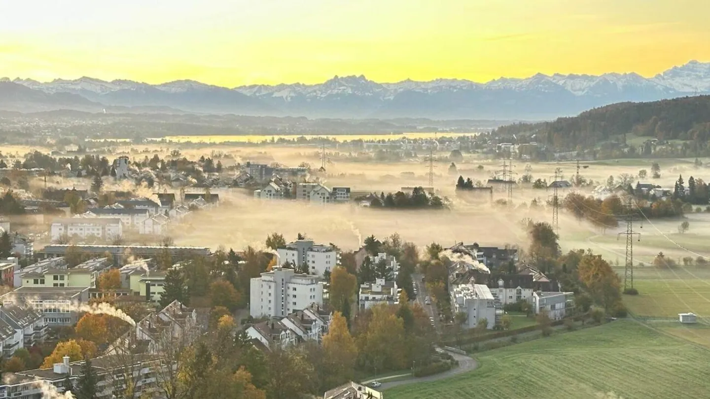 Exclusive 5.5-room apartment on the 33rd floor of the West Towers Three Point - Photo 13 of 14