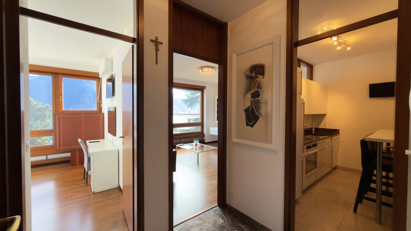 Ein Pied-à-Terre im Zentrum von Lugano mit dominanter Aussicht - Foto 5 von 15