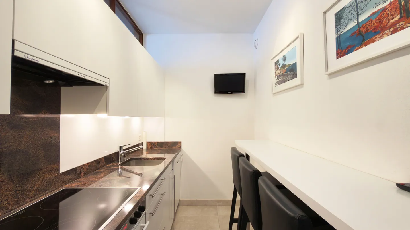 Ein Pied-à-Terre im Zentrum von Lugano mit dominanter Aussicht - Foto 10 von 15