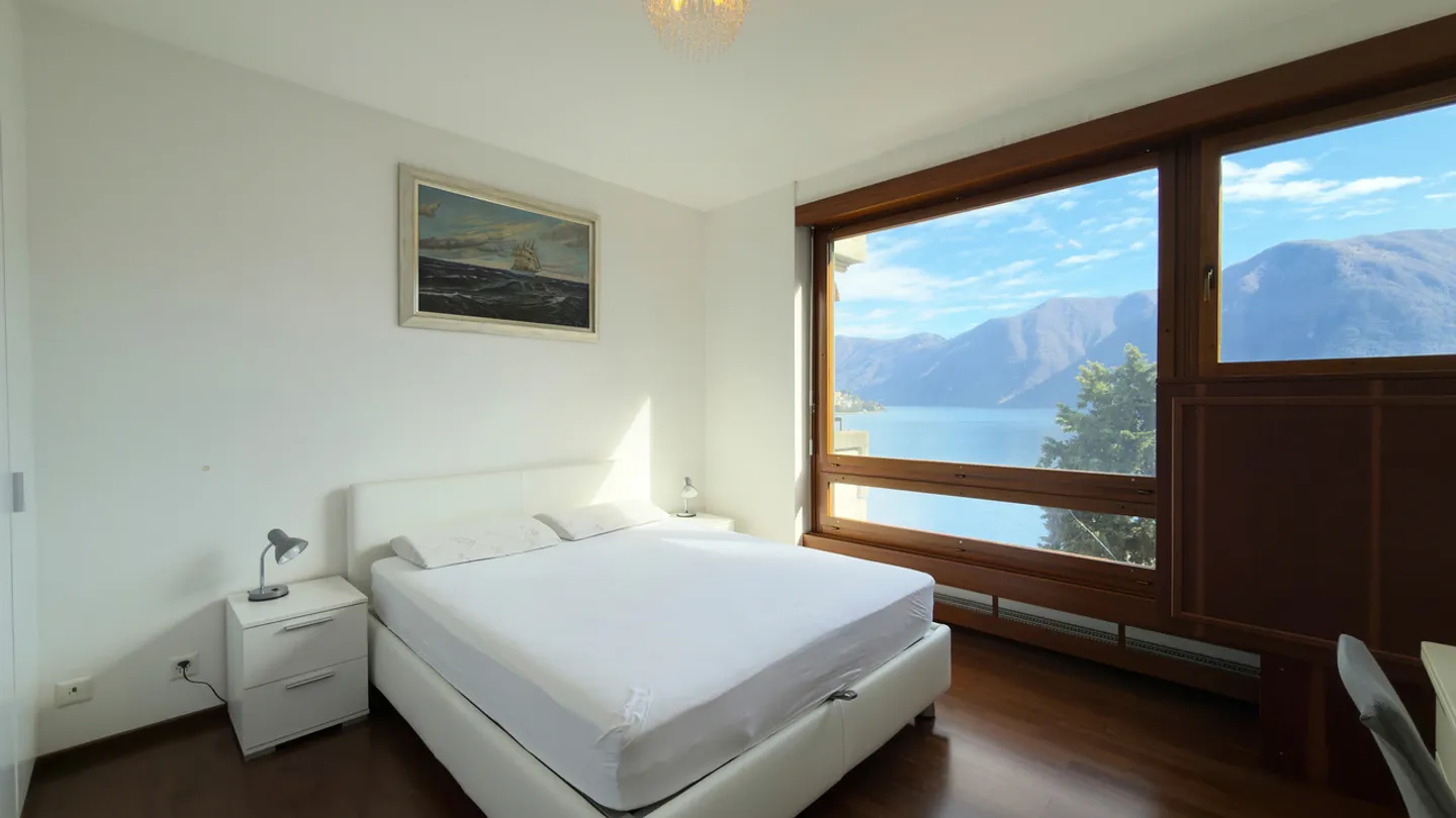 Ein Pied-à-Terre im Zentrum von Lugano mit dominanter Aussicht - Foto 12 von 15