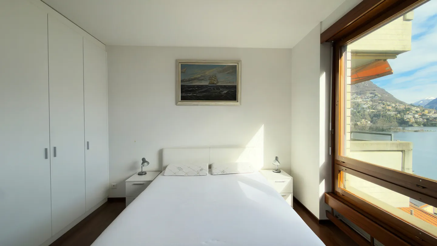 Ein Pied-à-Terre im Zentrum von Lugano mit dominanter Aussicht - Foto 13 von 15