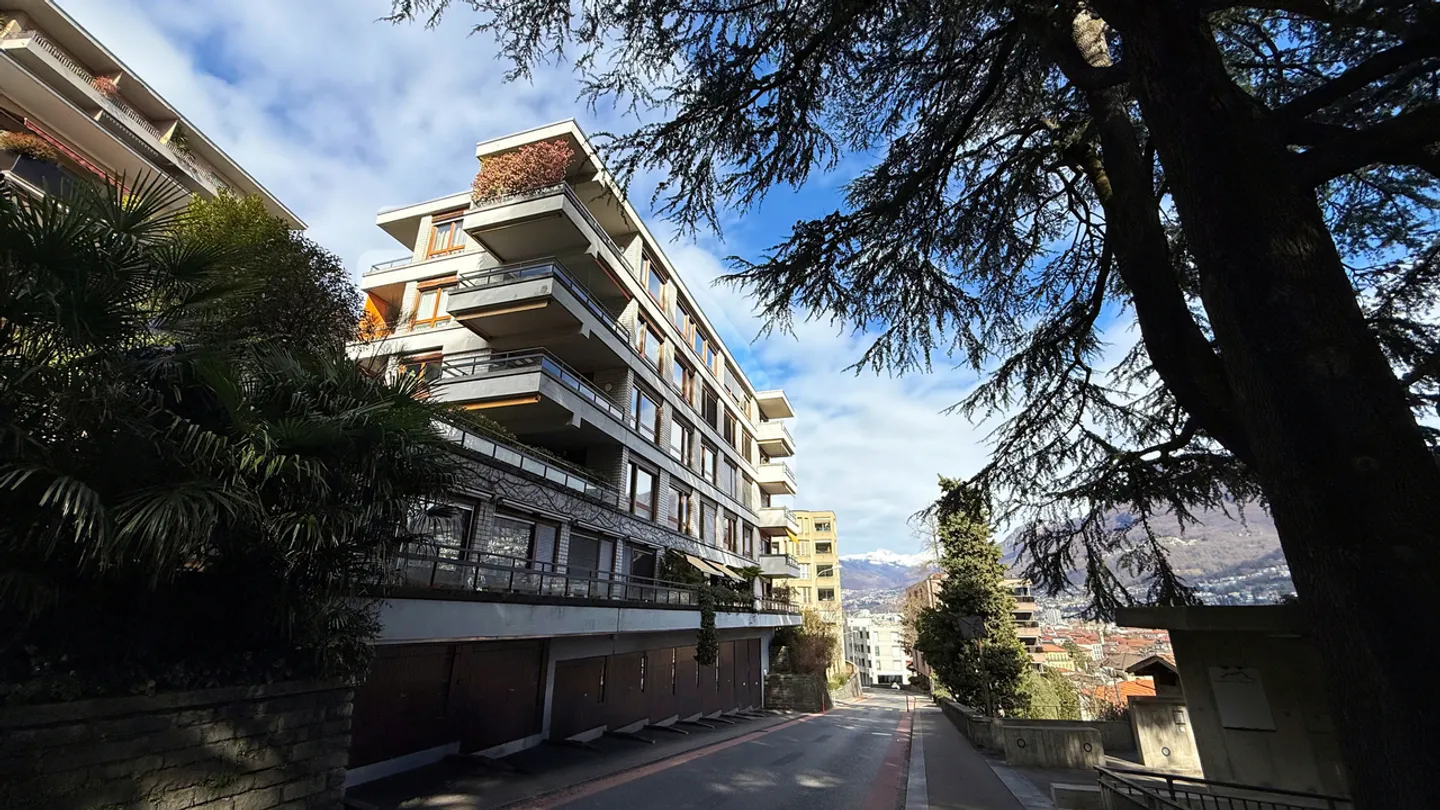 Ein Pied-à-Terre im Zentrum von Lugano mit dominanter Aussicht - Foto 15 von 15