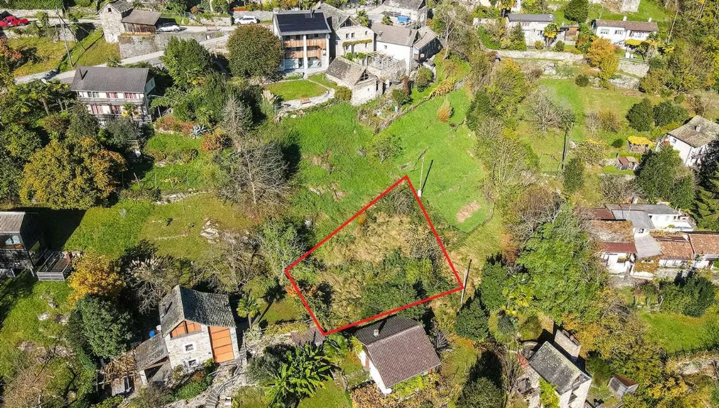 Baugrundstück von 556 m2 in sehr sonniger und ruhiger R2-Zone... - Foto 3 von 15