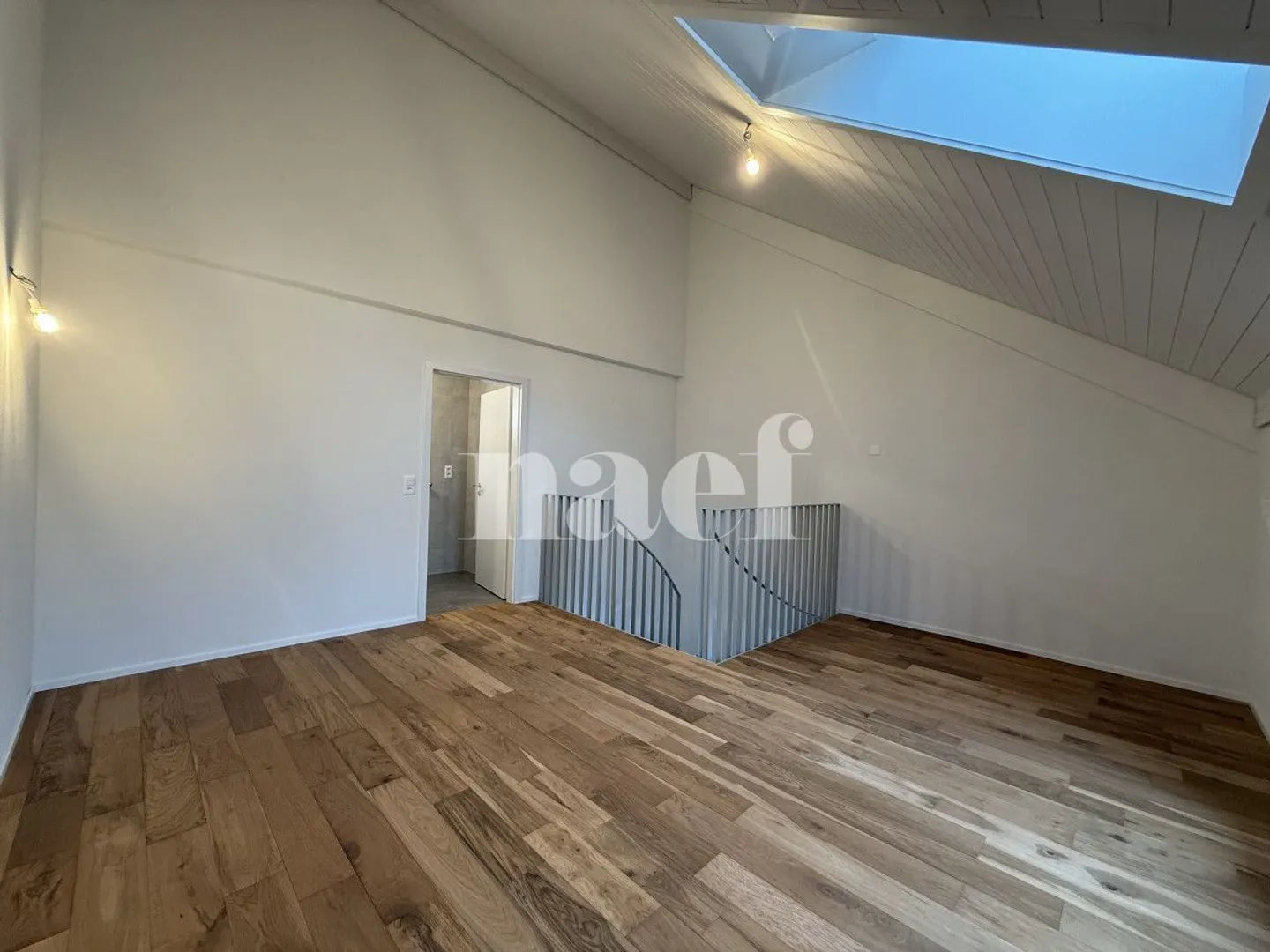 Appartement 2.5 pièces - Photo 2 sur 8