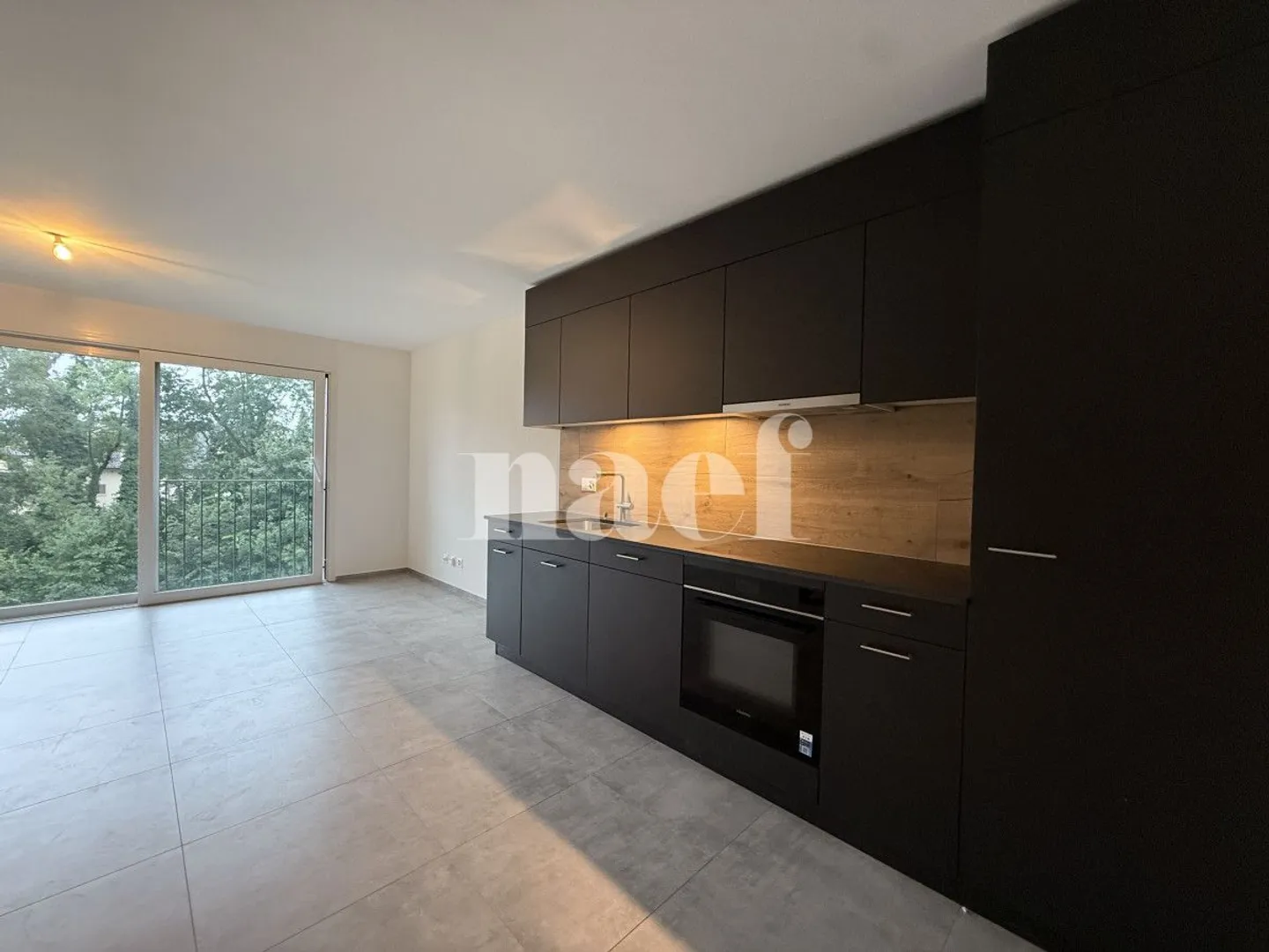 Appartement 2.5 pièces - Photo 5 sur 8