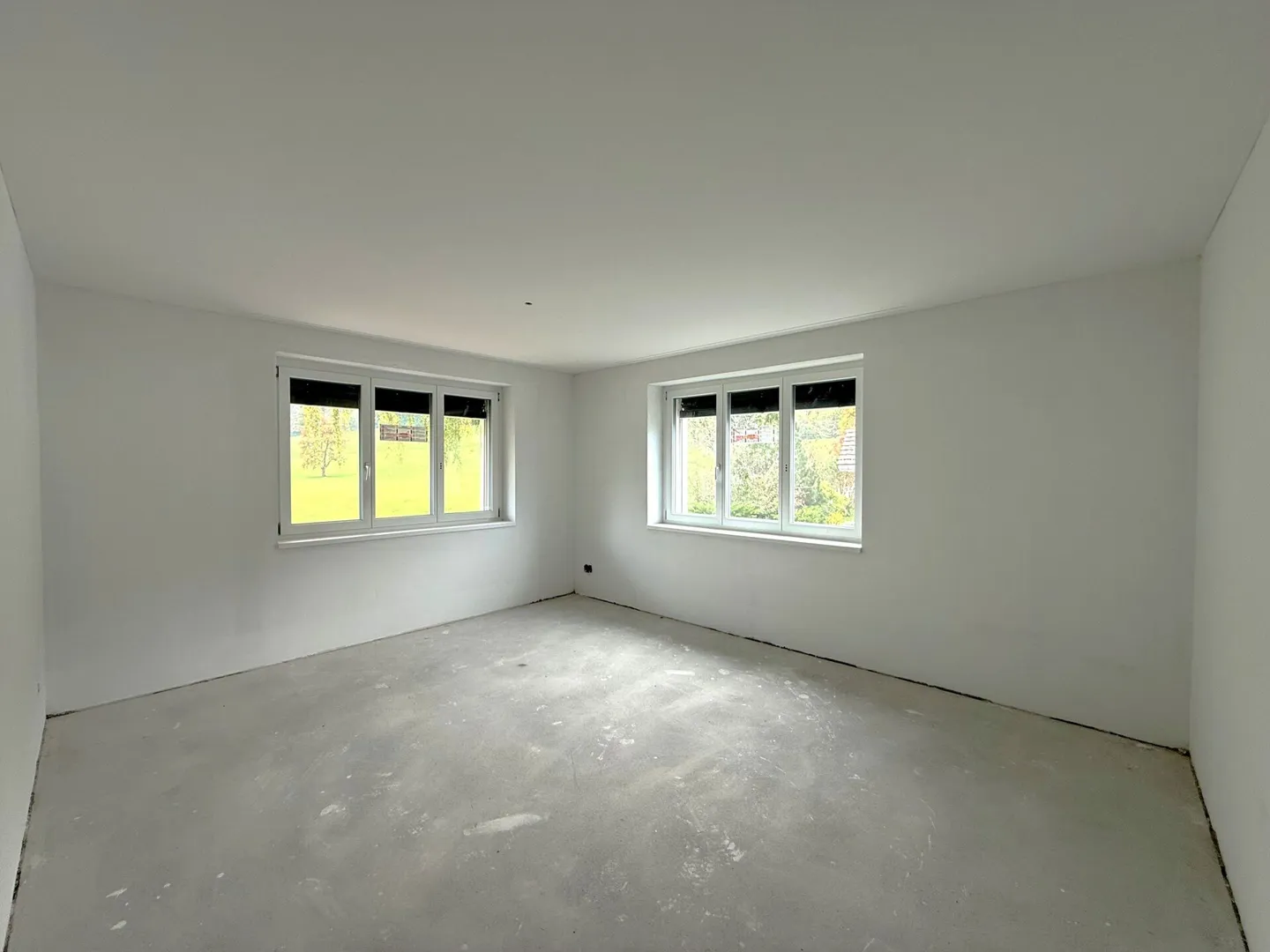 Drei 5.5 Zimmer Wohnhaus - charmant, naturnah, individuell - Foto 7 von 15