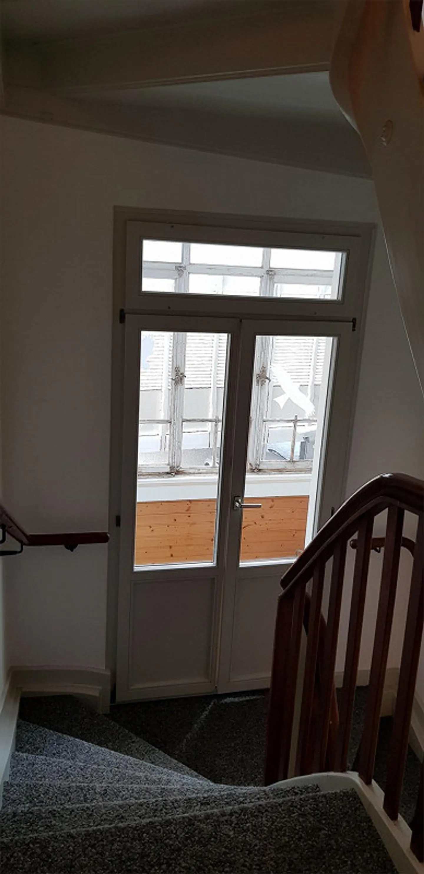 Appartement 4 pièces avec loggia supplémentaire. - Photo 16 sur 16