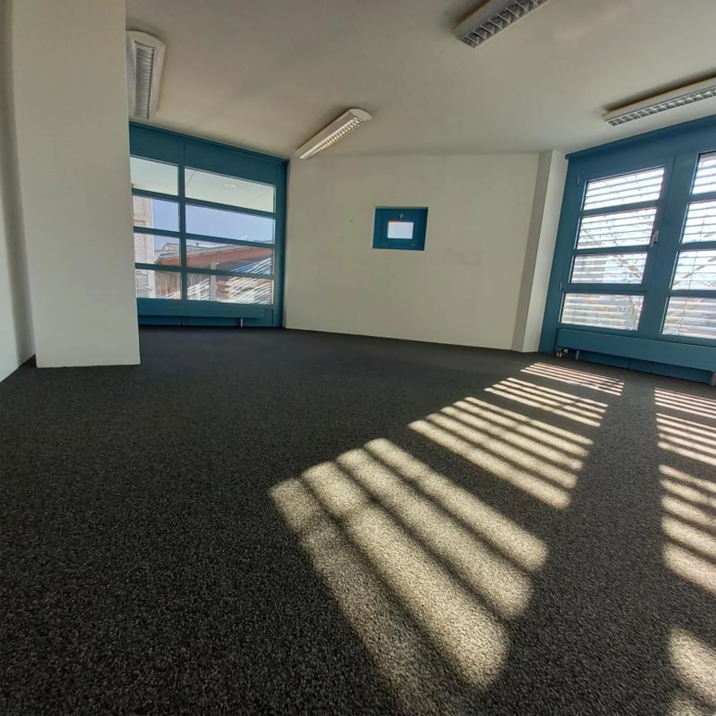 Uffici e Atelier di Diverse Dimensioni - Foto 2 di 9
