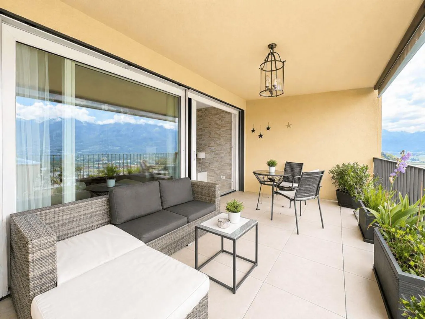 Gordola – Appartamento elegante di 3,5 locali con vista lago - Foto 10 di 10