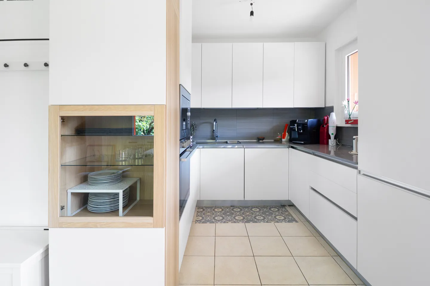 Investi subito: Casa con tre appartamenti - Foto 2 di 7