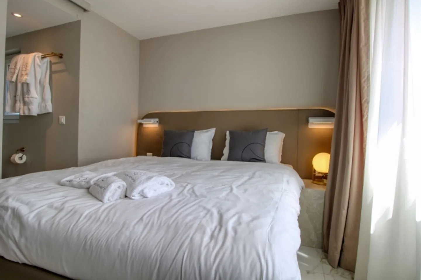 Ta maison de colocation élégante à Baar avec salle de bain privée - Photo 2 sur 13