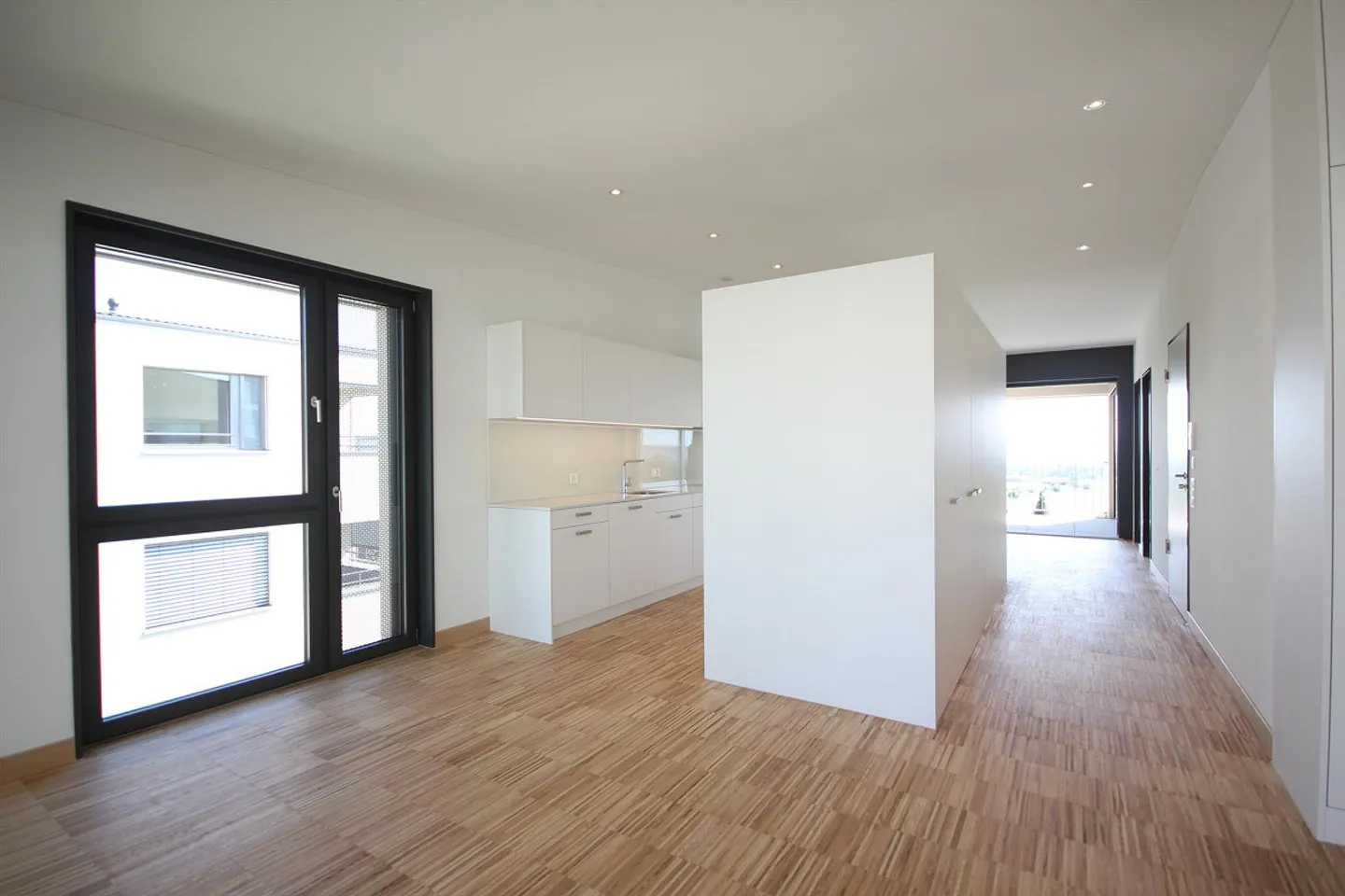 Komfortable 4.5-Zimmerwohnung - Foto 3 von 11