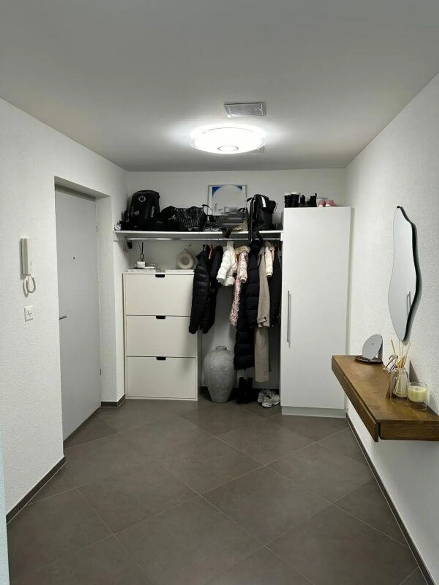 Stunning Attic Apartment in a Quiet Location in Mels for Rent! - Photo 13 of 17