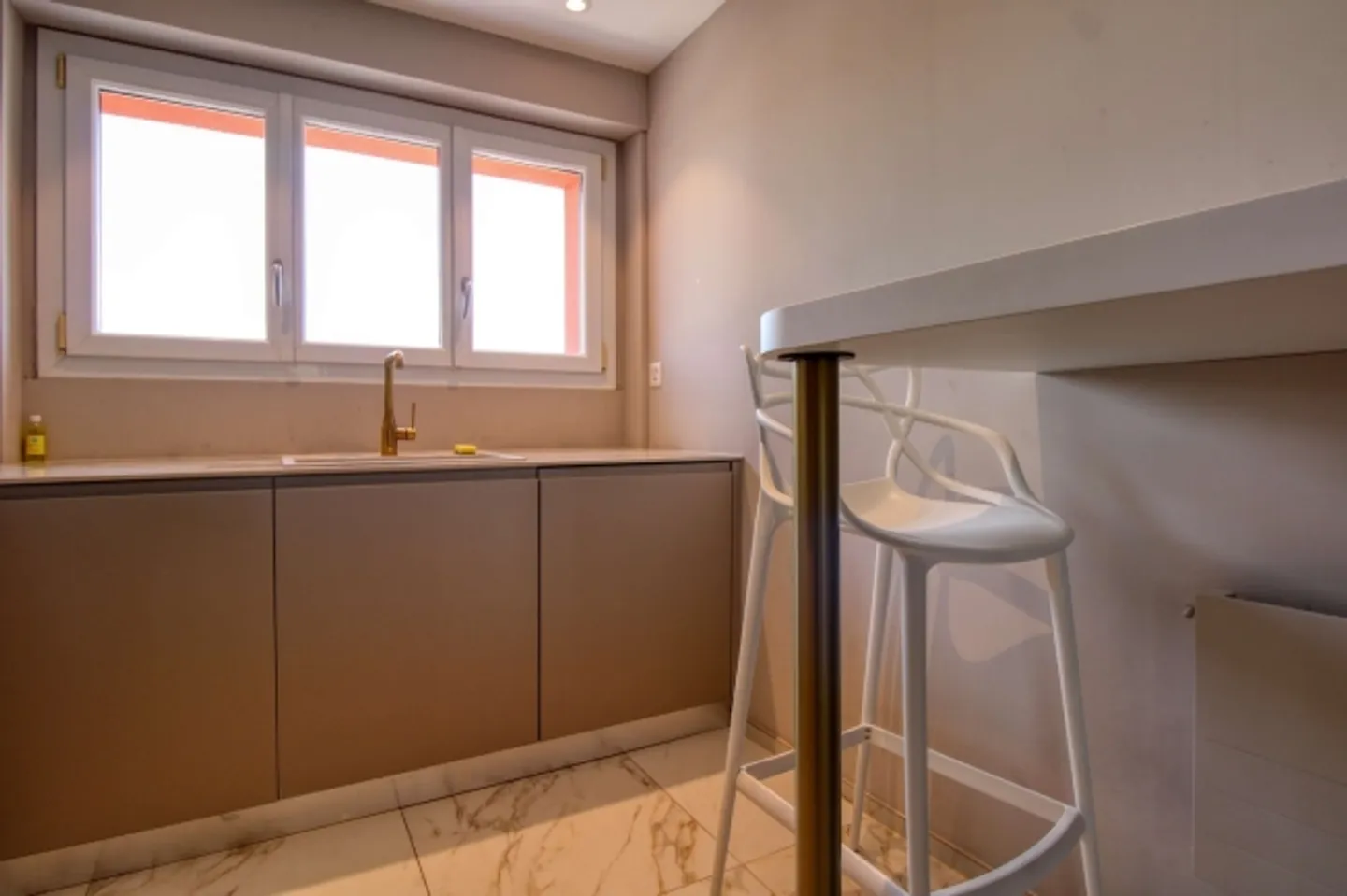 Ta maison de colocation élégante à Baar avec salle de bain privée - Photo 6 sur 13
