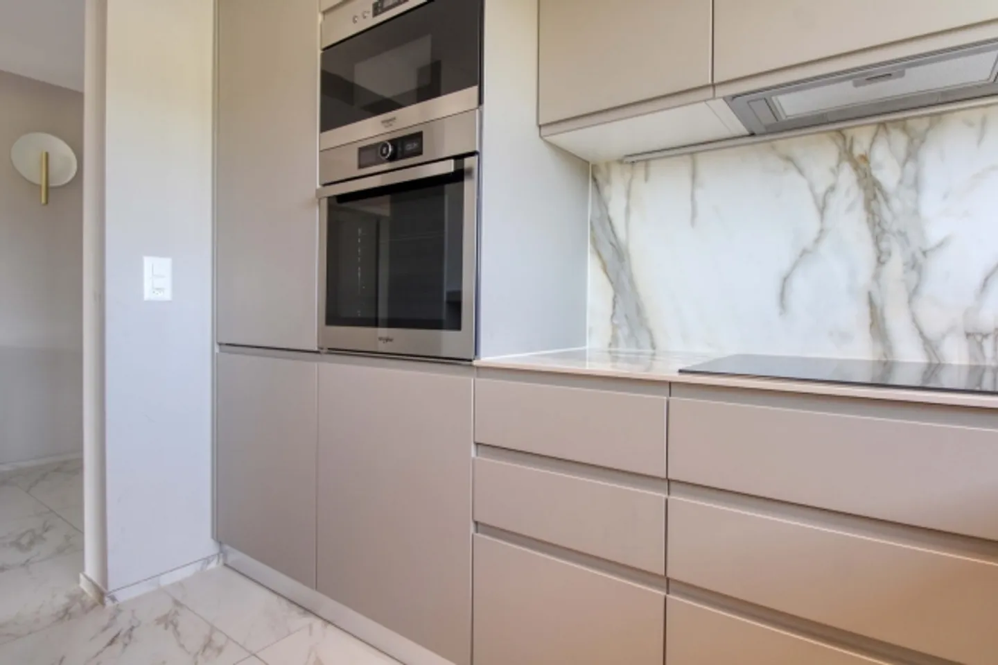 Ta maison de colocation élégante à Baar avec salle de bain privée - Photo 7 sur 13