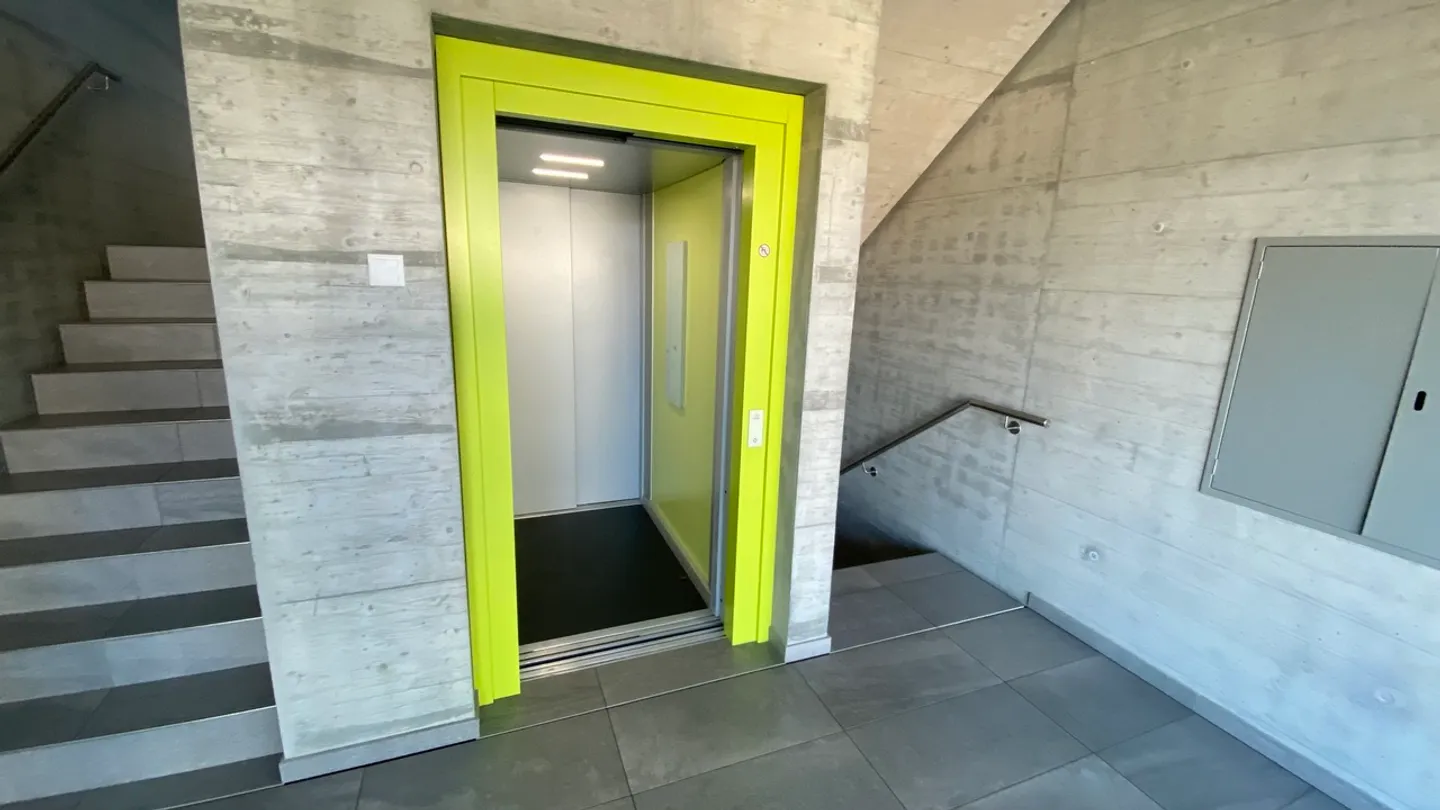 Espace Commercial Spacieux 198 m² - Photo 14 sur 26