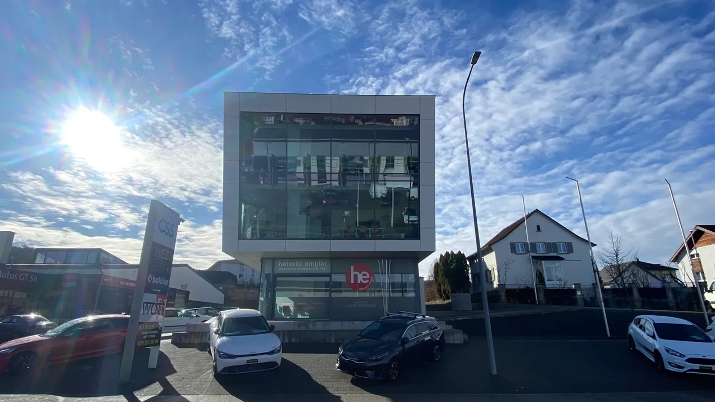 Espace Commercial Spacieux 198 m² - Photo 20 sur 26