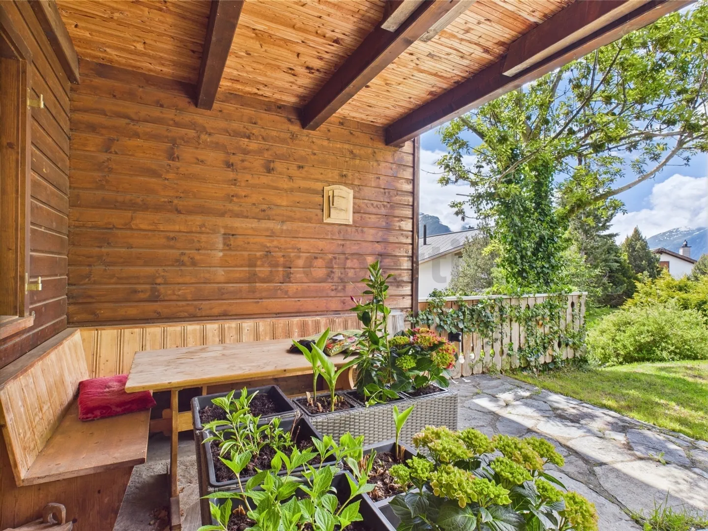 Opportunité unique à Morissen - Lumnezia / Belle maison de 2 familles avec vue magnifique sur les montagnes à vendre - Photo 11 sur 13
