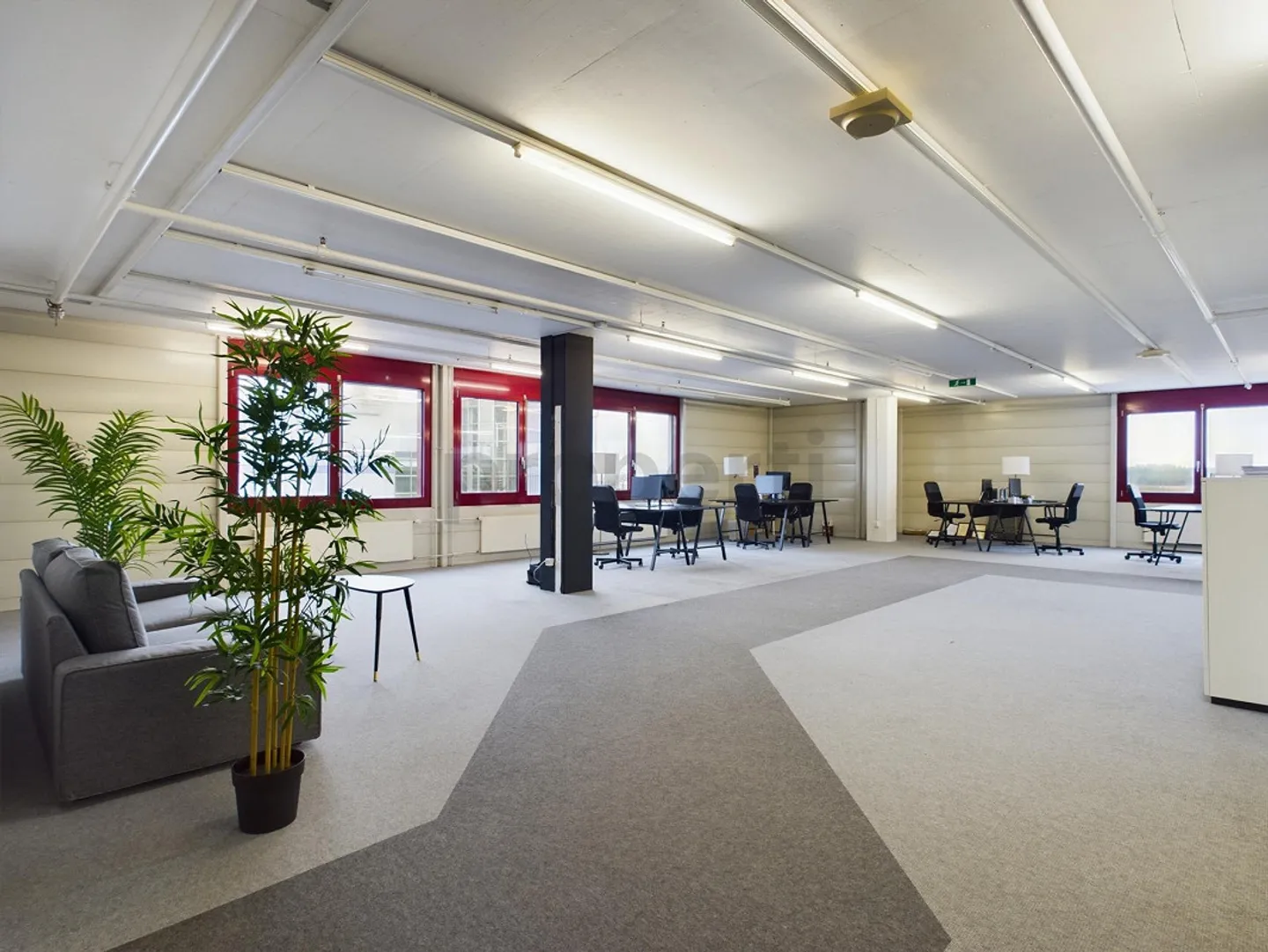 Bureau spacieux et moderne à Zollikofen - Photo 1 sur 7