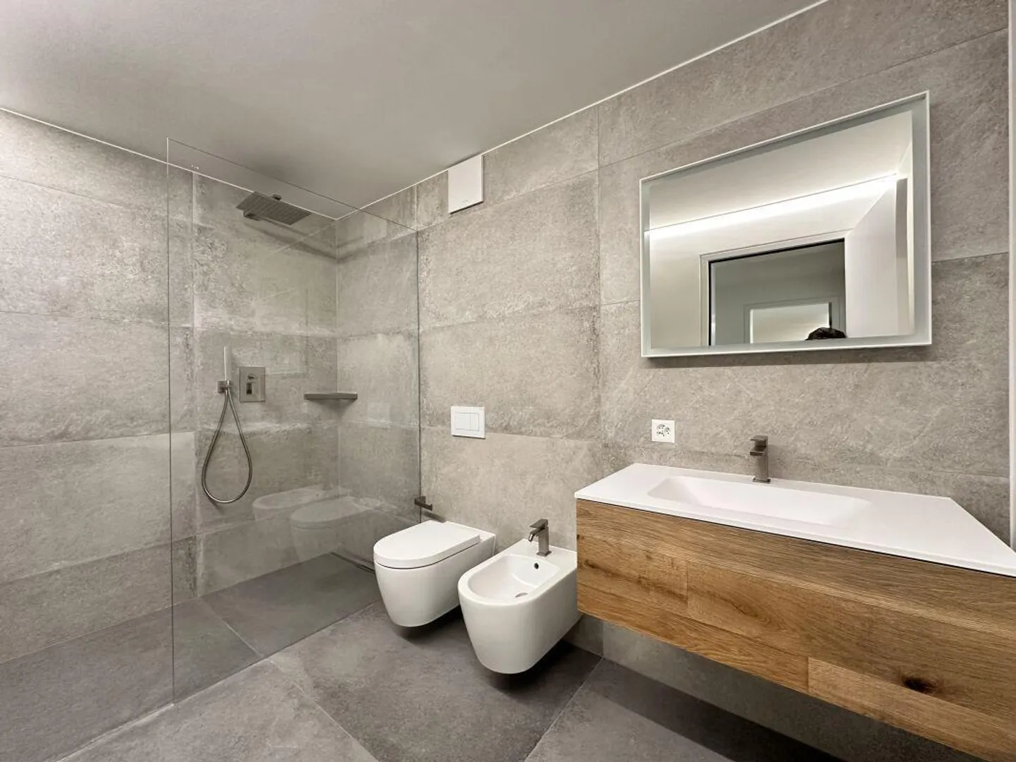 Vivere prestigiosamente a Minusio nella Residenza Estate & Esplanade - Foto 13 di 14
