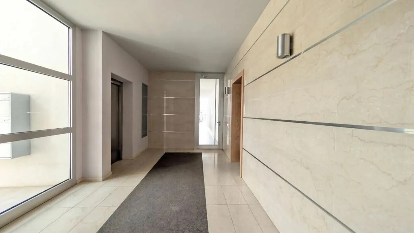 Modernes Apartment in Bellinzona - Foto 6 von 9