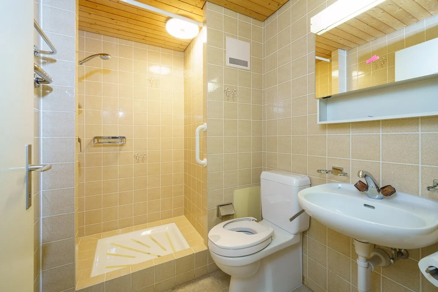 Your new home in Sissach! - Photo 11 of 13