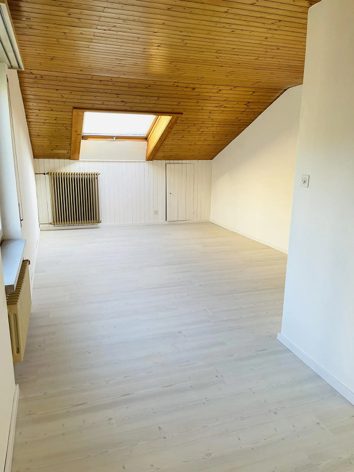 Nachmieter für 2,5 Zi-Whg in Thayngen gesucht" - Photo 5 of 13