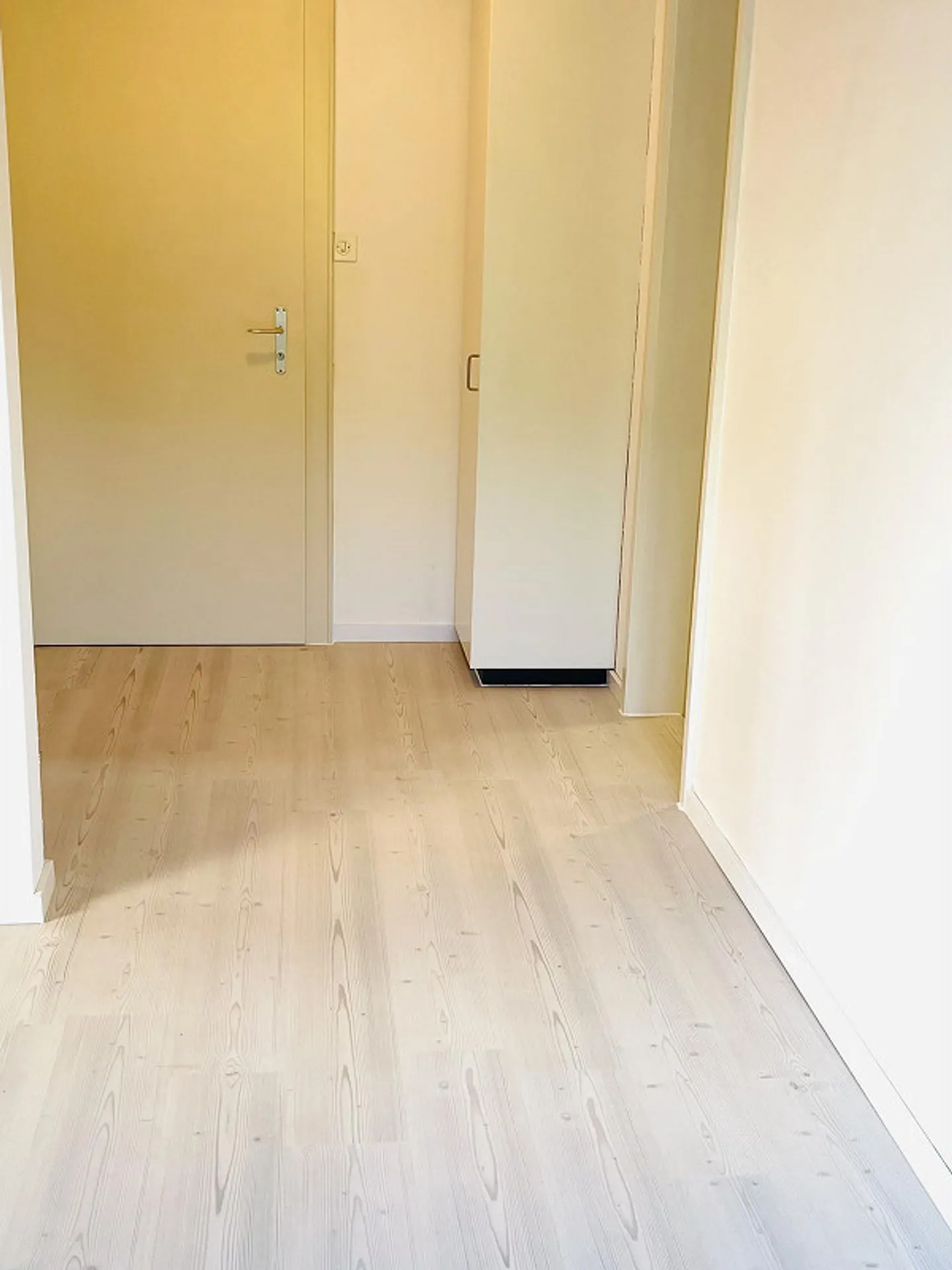 Nachmieter für 2,5 Zi-Whg in Thayngen gesucht" - Photo 7 of 13