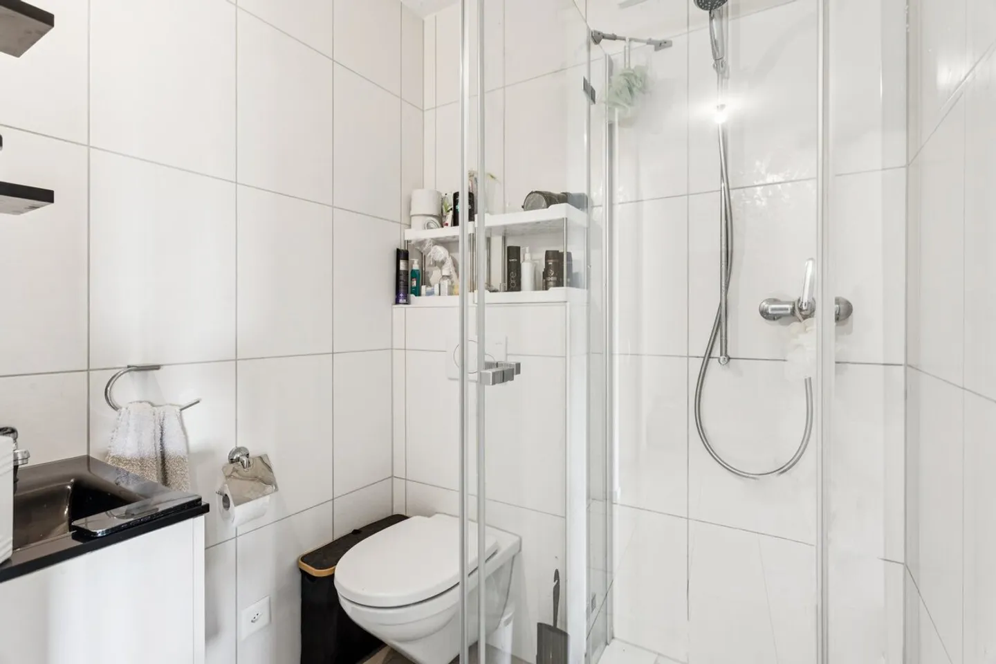 Comfortable and bright ground floor apartment - Photo 7 of 10
