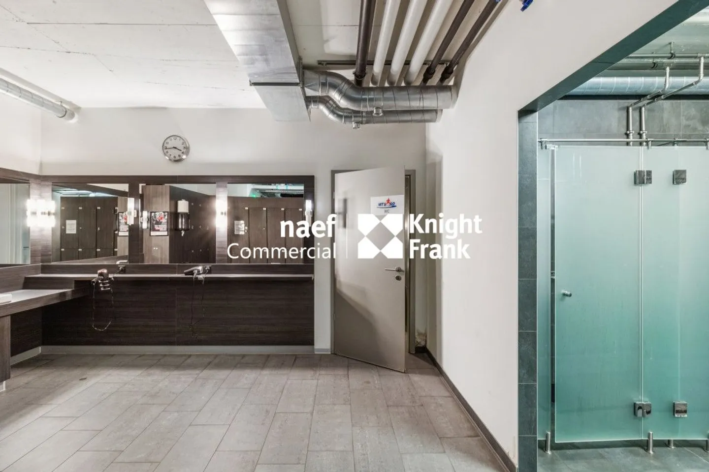 Commerce - Photo 8 of 10