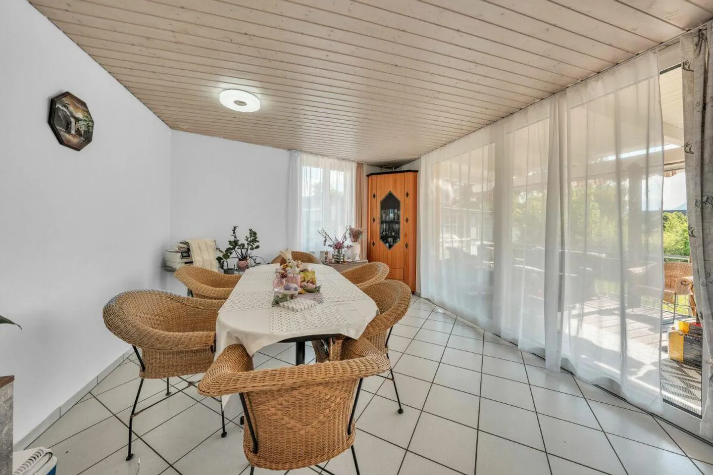 Double Family House - Photo 5 of 10