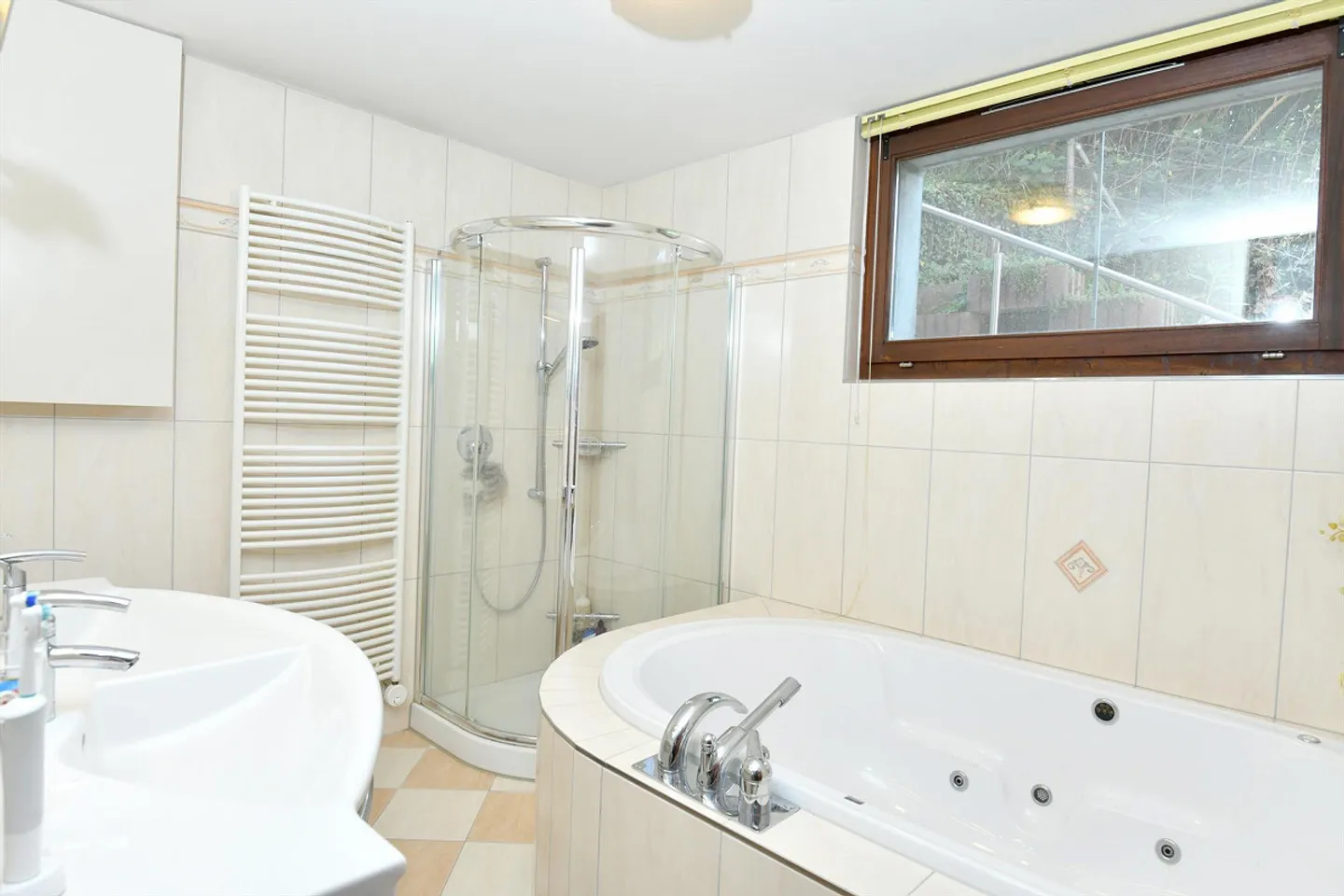 Maison individuelle indépendante avec vue spectaculaire - Photo 14 sur 15