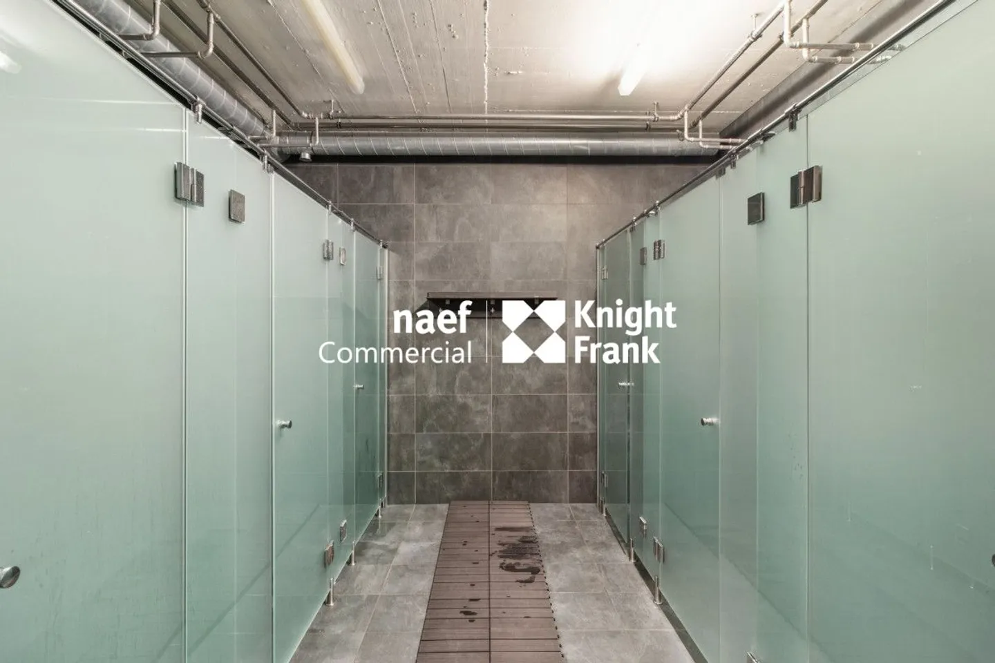 Commerce - Photo 9 of 10