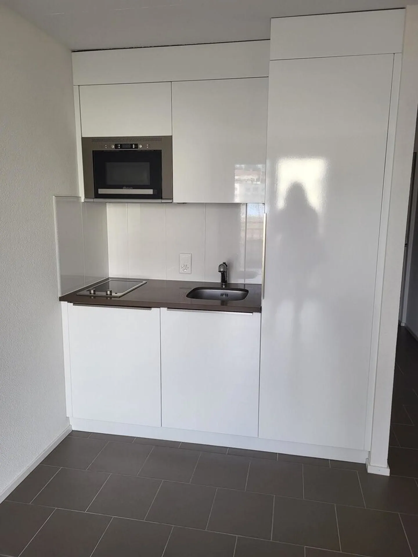 A saisir ! Studio Idéalement situé proche de la gare CFF de Fribourg ! - Photo 4 sur 5