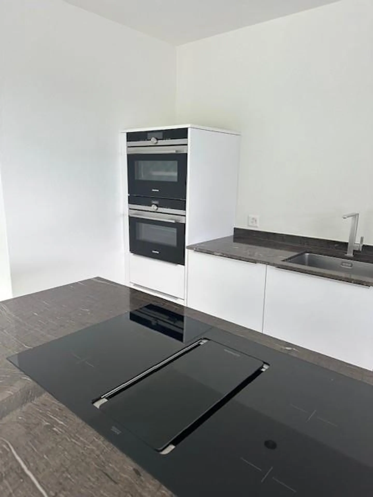 Dreamlike 2.5 Attic Apartment with Large Terrace and Garden - Photo 3 of 8