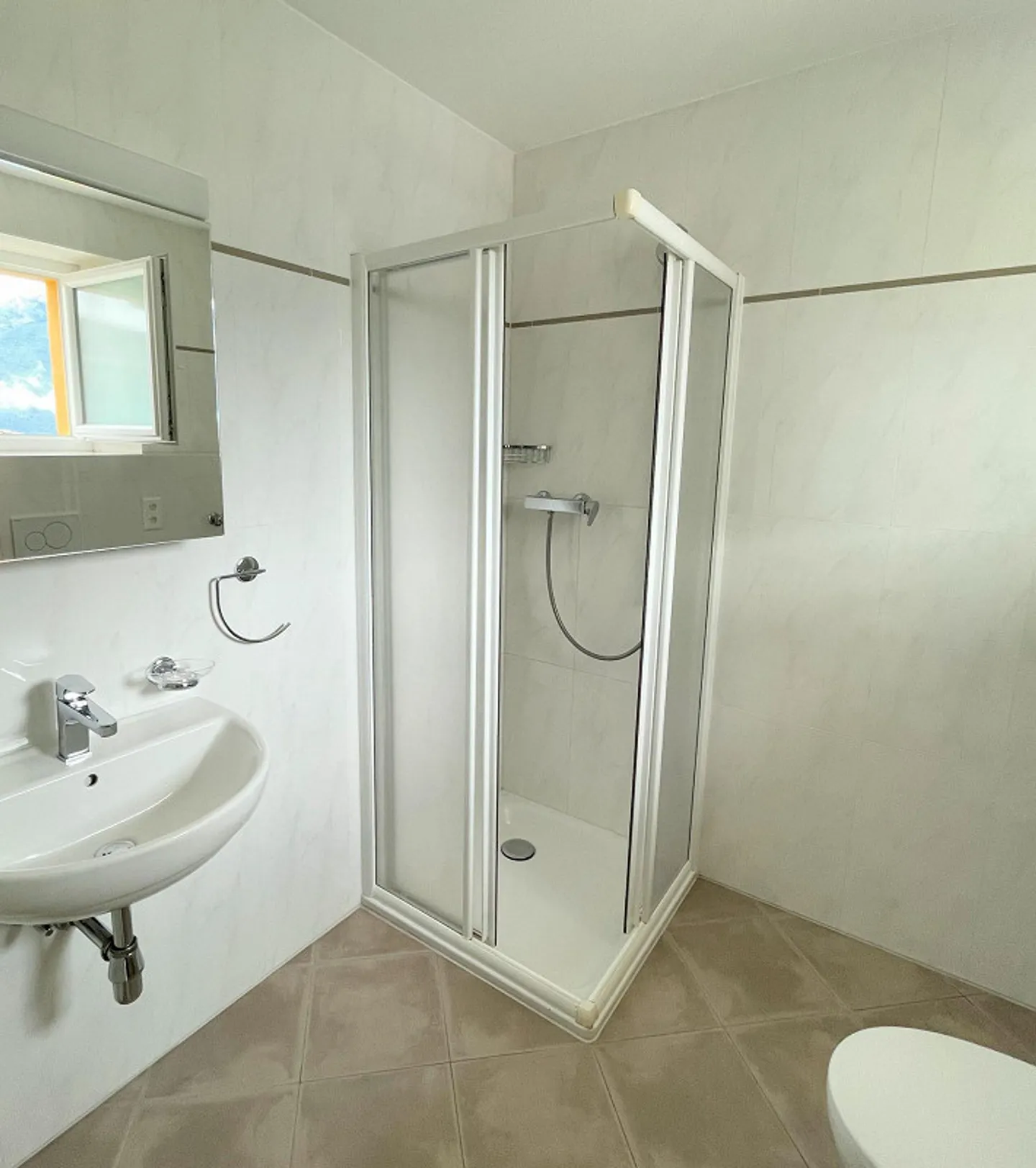 Villa ristrutturata vicino a Bellinzona - Foto 9 di 12