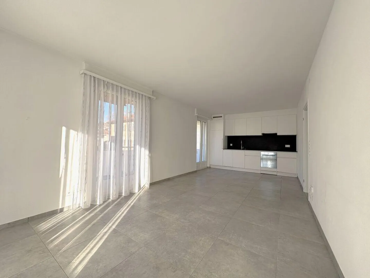 Ascona – bellissimo appartamento per vacanze di 2,5 stanze completamente ristrutturato - Foto 3 di 7