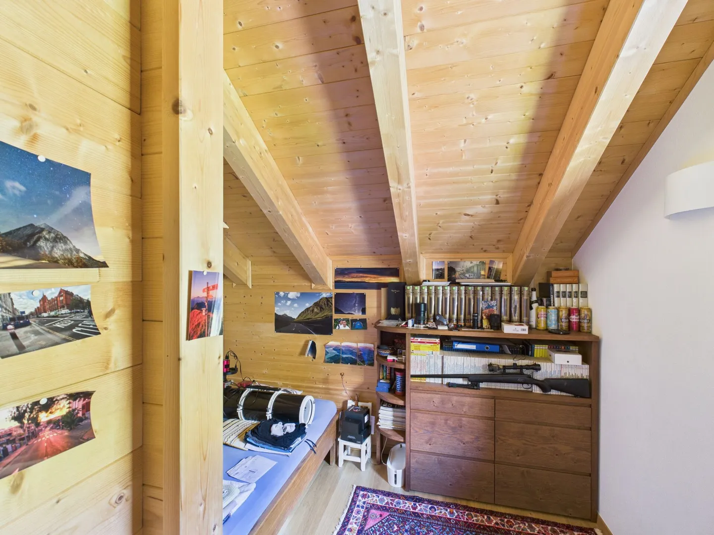 Wunderschönes Chalet mit unverbauter Aussicht auf die Berge - Foto 11 von 16