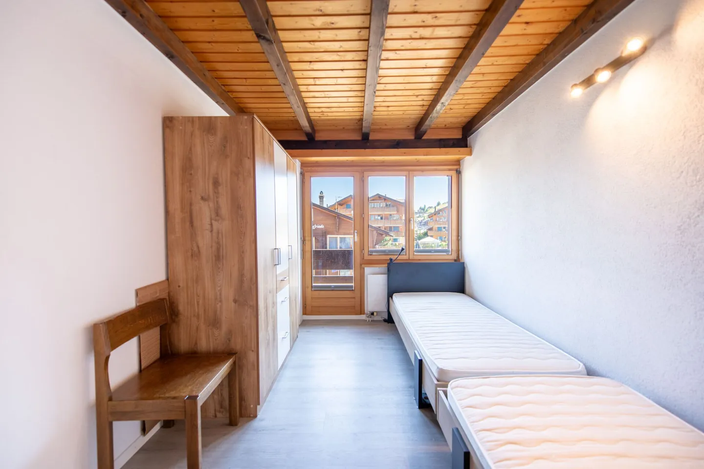 Appartement duplex 3.5 pièces avec studio supplémentaire à Grächen - Flair alpin en emplacement privilégié - Photo 7 sur 20