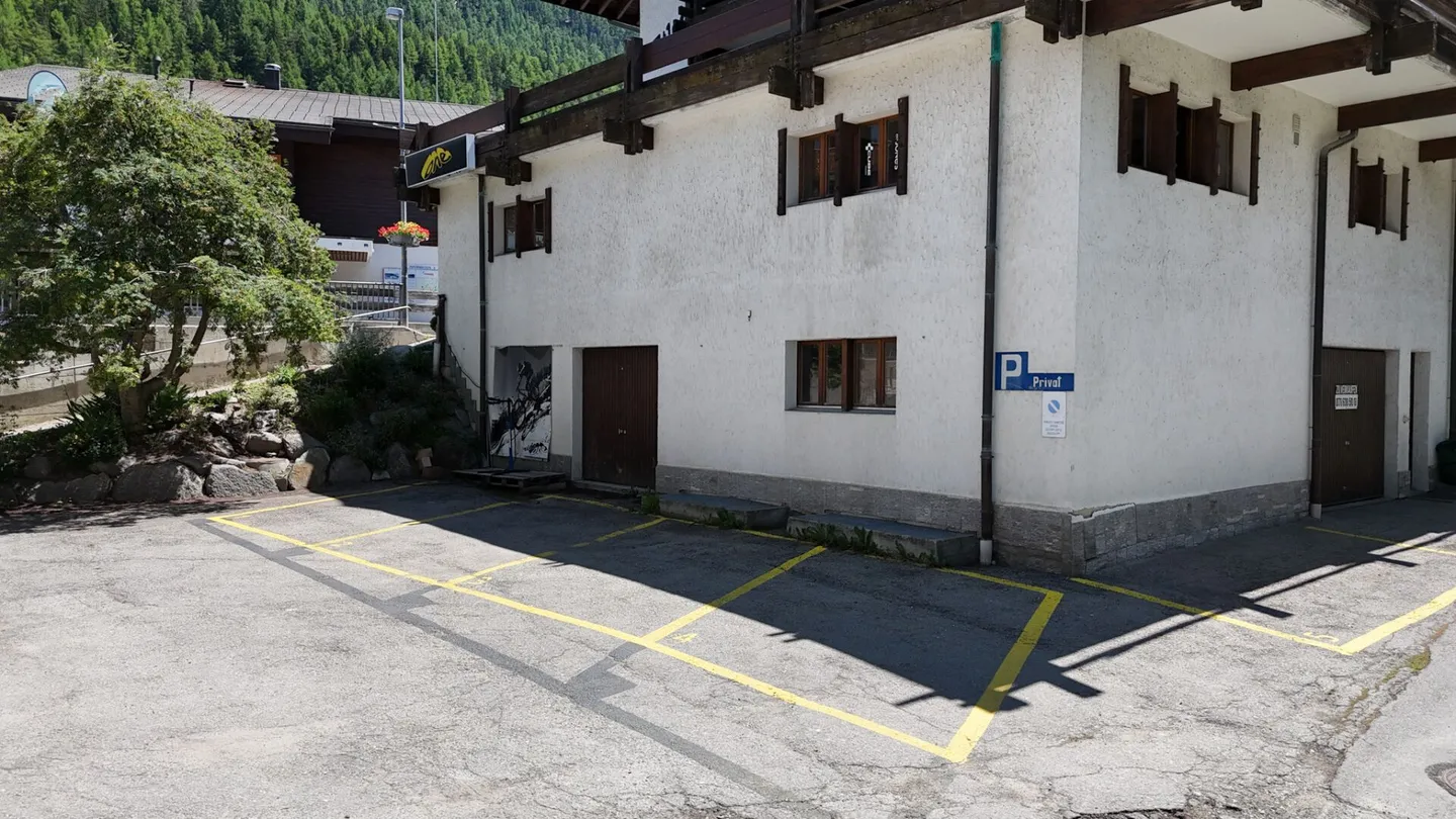 Appartement duplex 3.5 pièces avec studio supplémentaire à Grächen - Flair alpin en emplacement privilégié - Photo 16 sur 20