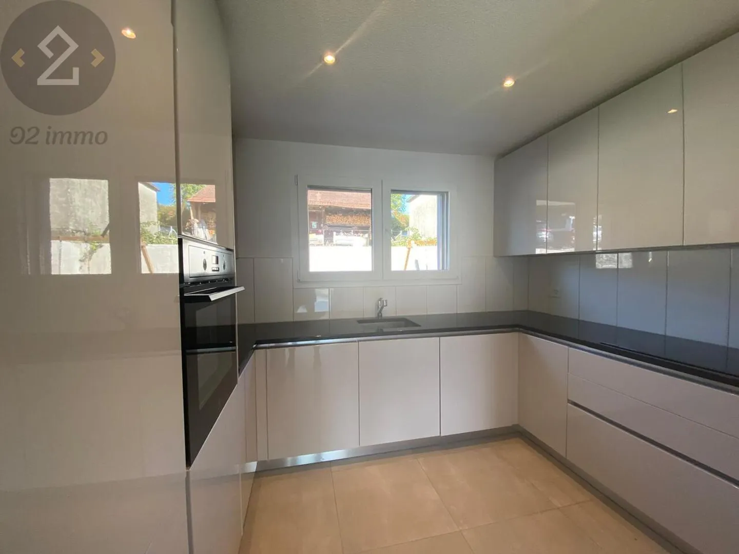 Villa 5.5 rooms with magnificent view 10 min from Matran - Photo 6 of 13