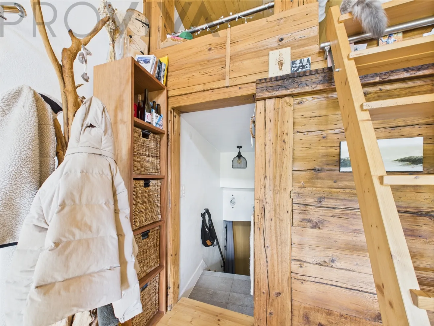 Renoviertes Bijou mit Charakter, Komfort und einzigartigem Flair - Foto 5 von 6