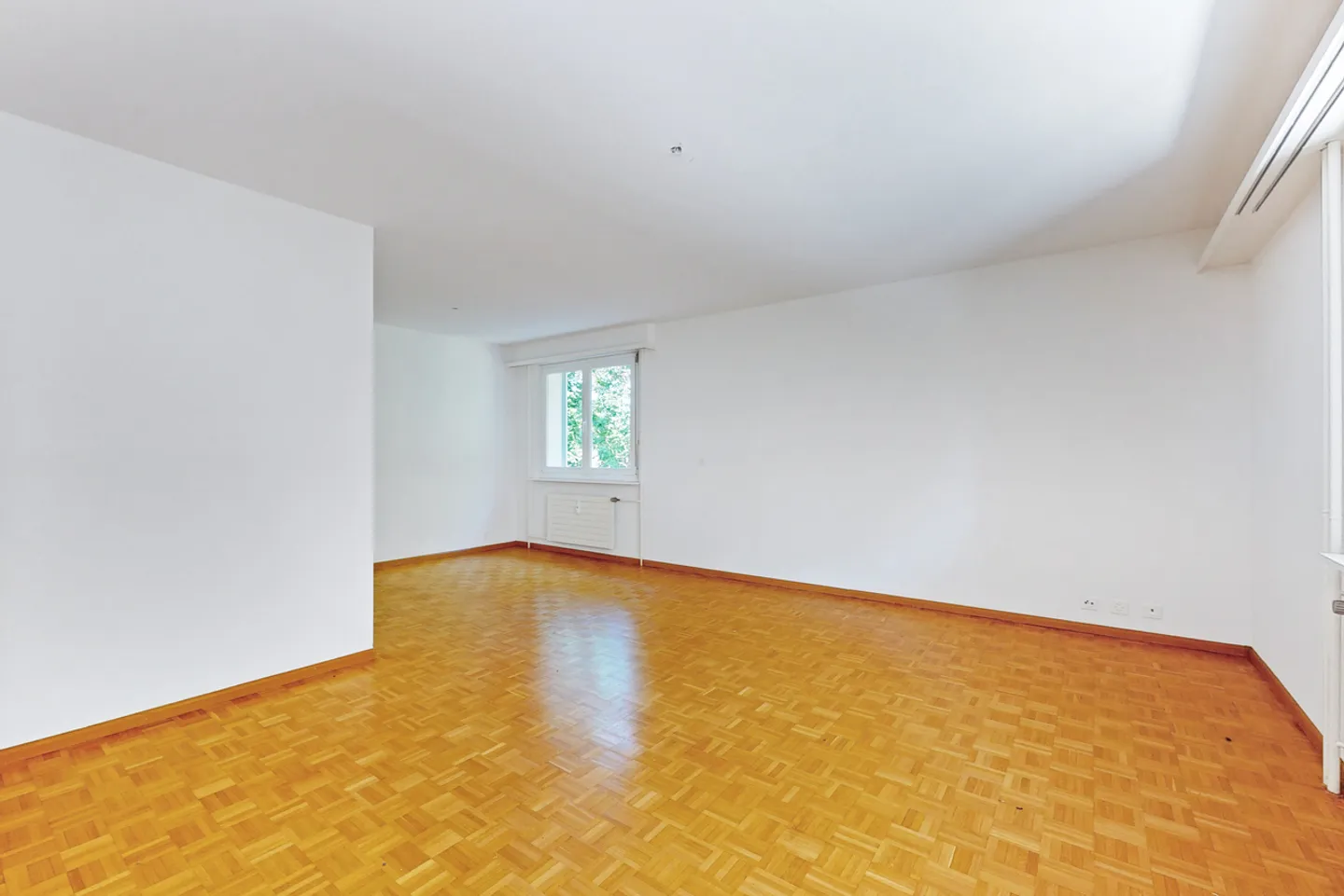 Helle Wohnung mit moderner Küche - Foto 6 von 10