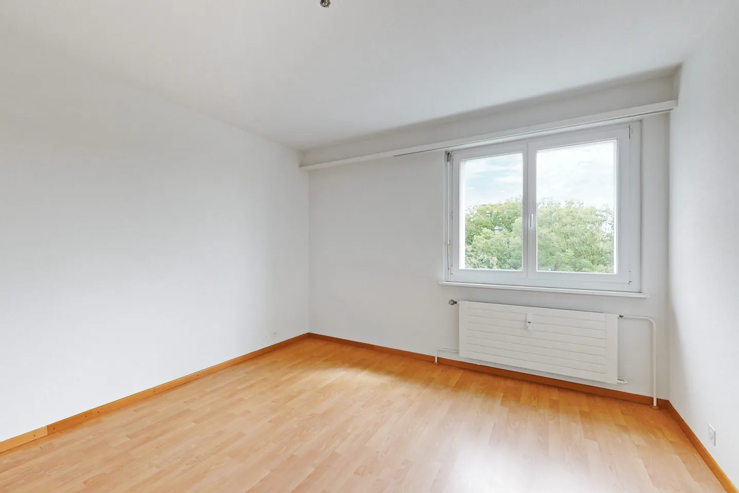 Helle Wohnung mit moderner Küche - Foto 8 von 10