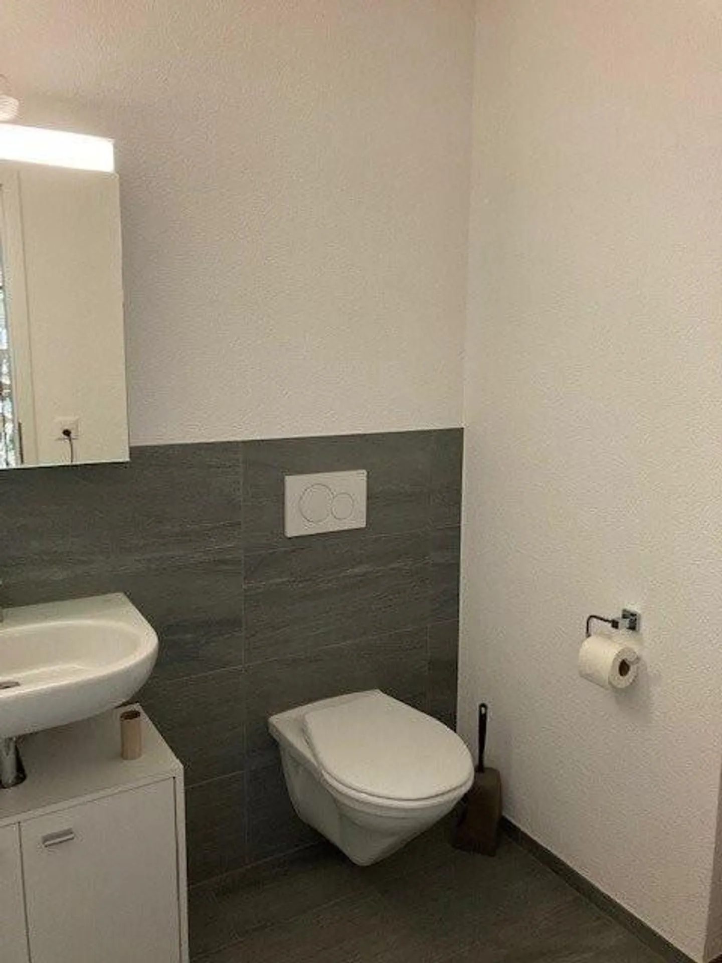 Studio - Commercial space on the ground floor in a perfect location - Photo 4 of 5