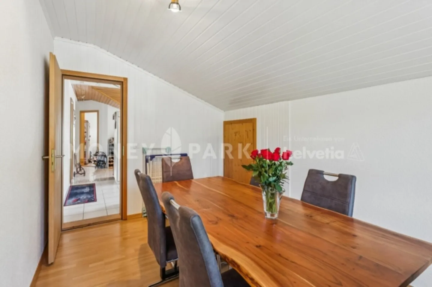 Appartement en attique de 4,5 pièces avec vue - Photo 5 sur 13